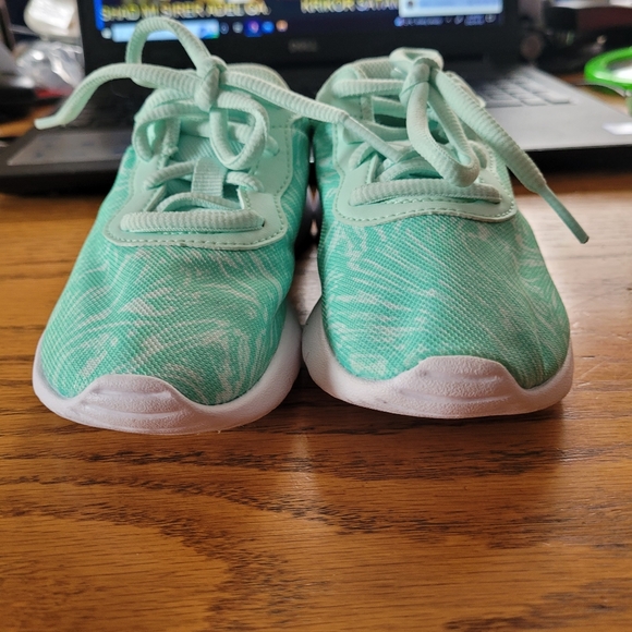 Kids Sneakers - Picture 4 of 10